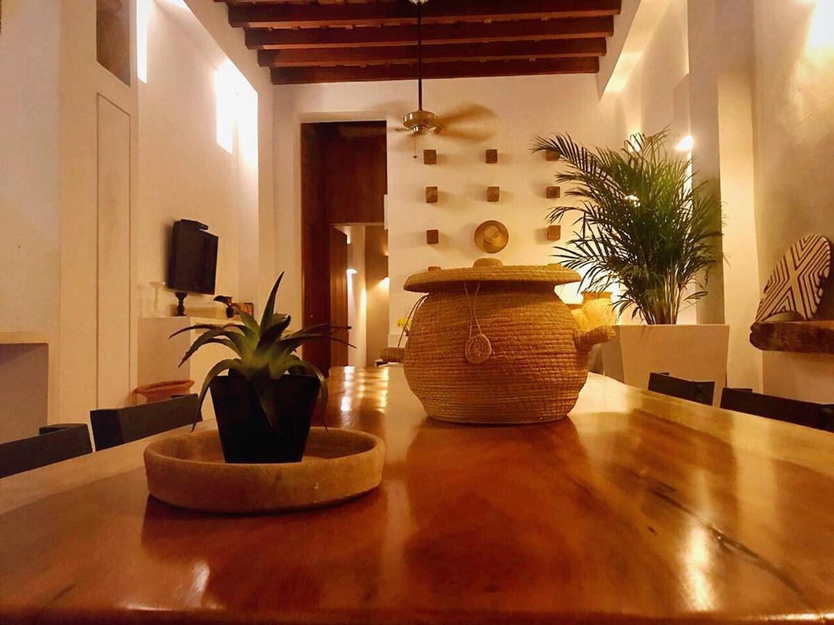 NEW Breathtaking 2BR private pool at the center