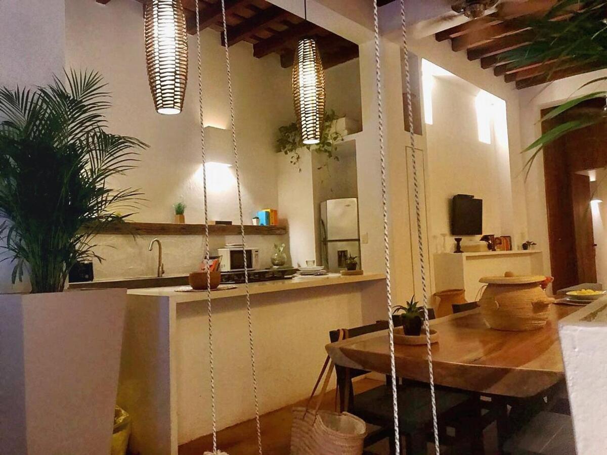 NEW Breathtaking 2BR private pool at the center