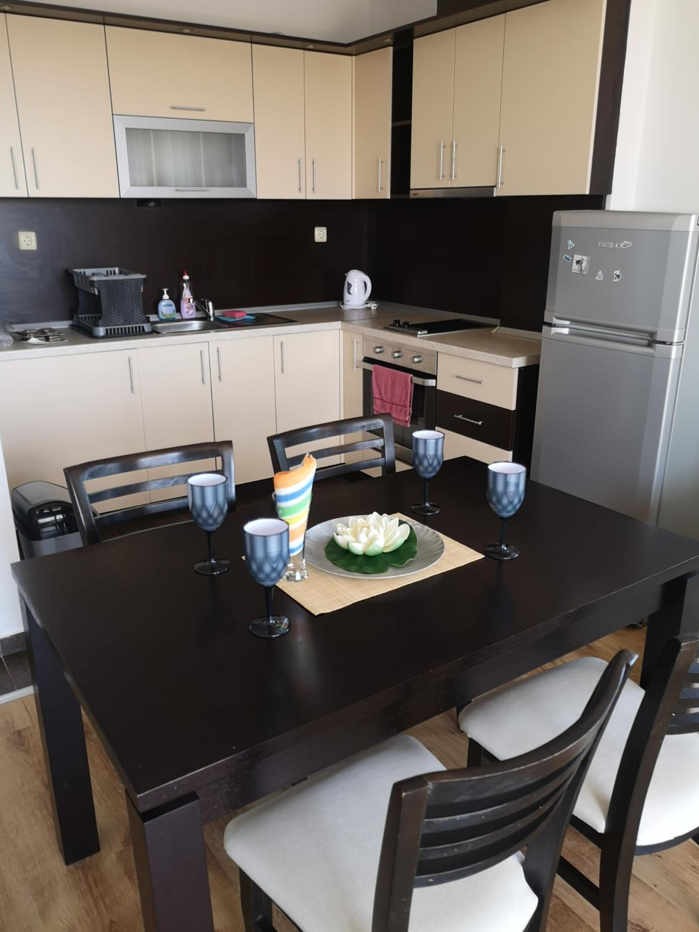 Seaview apartment complex Karia12