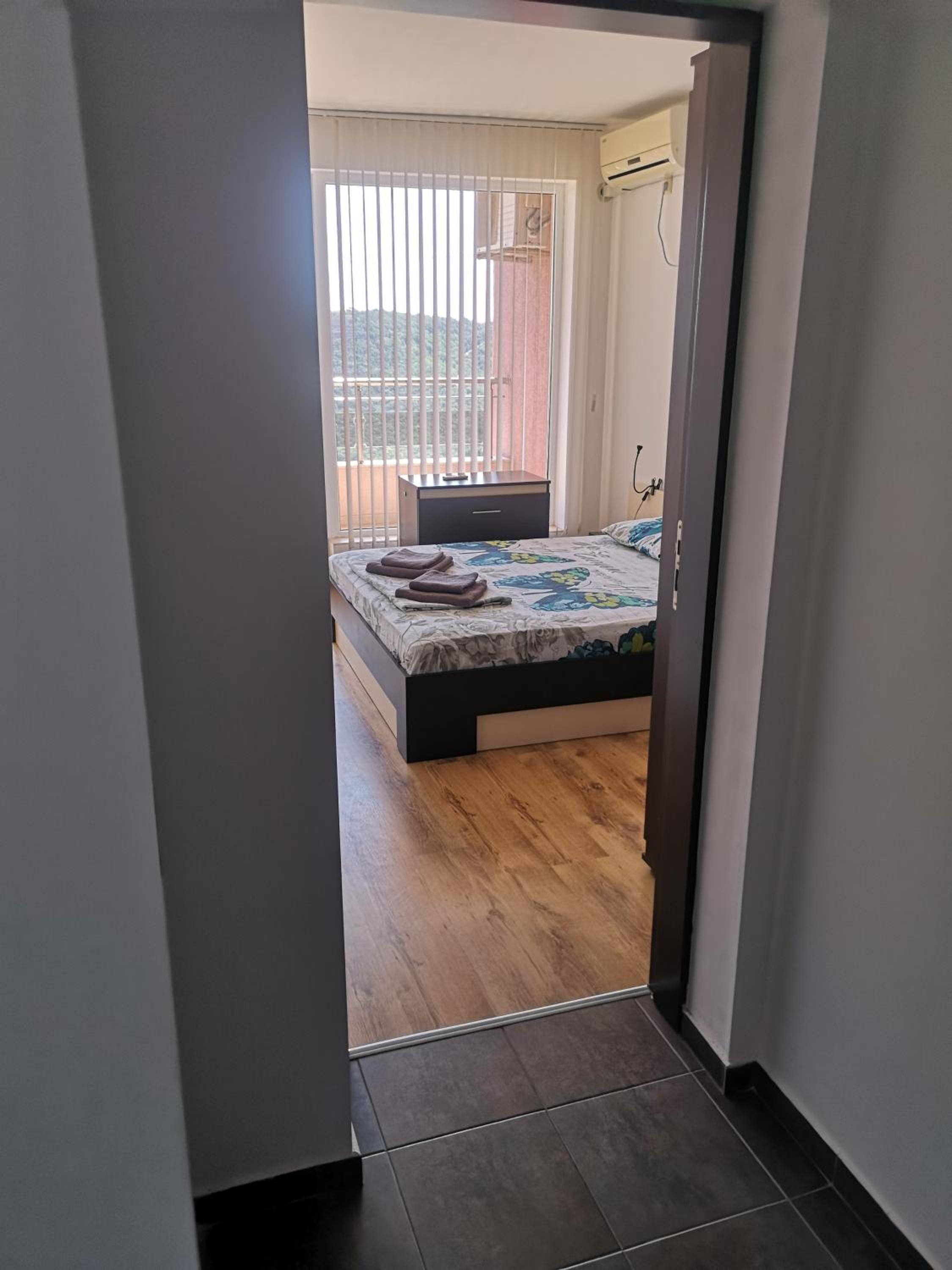 Seaview apartment complex Karia12