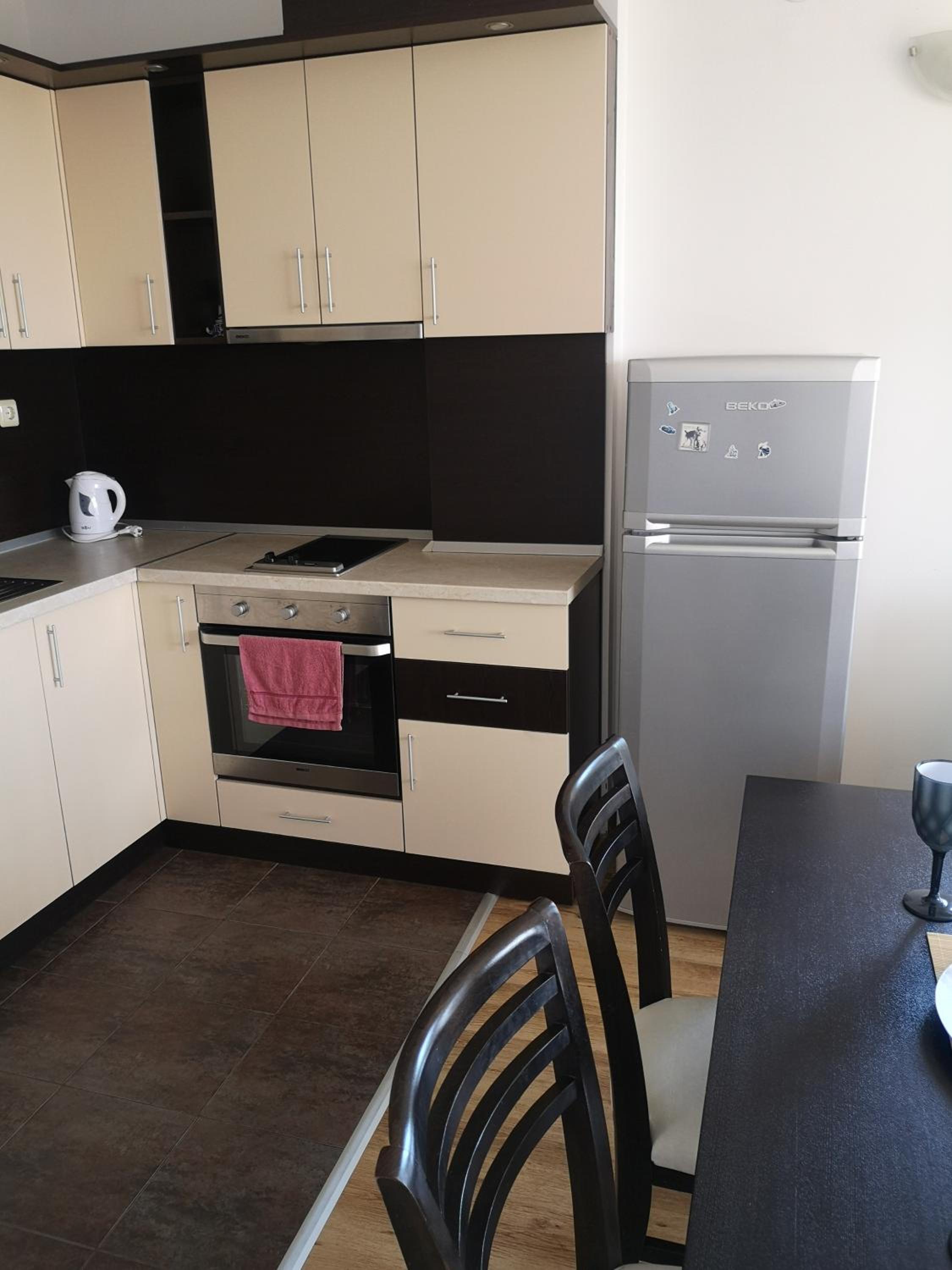 Seaview apartment complex Karia12