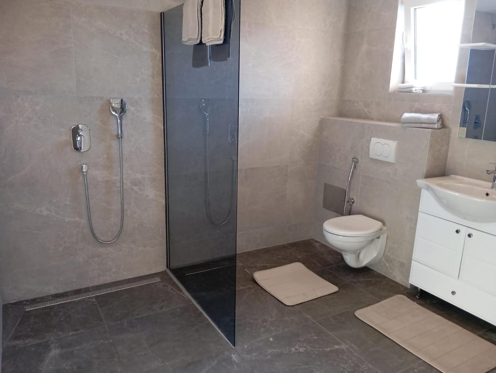 REAL apartment