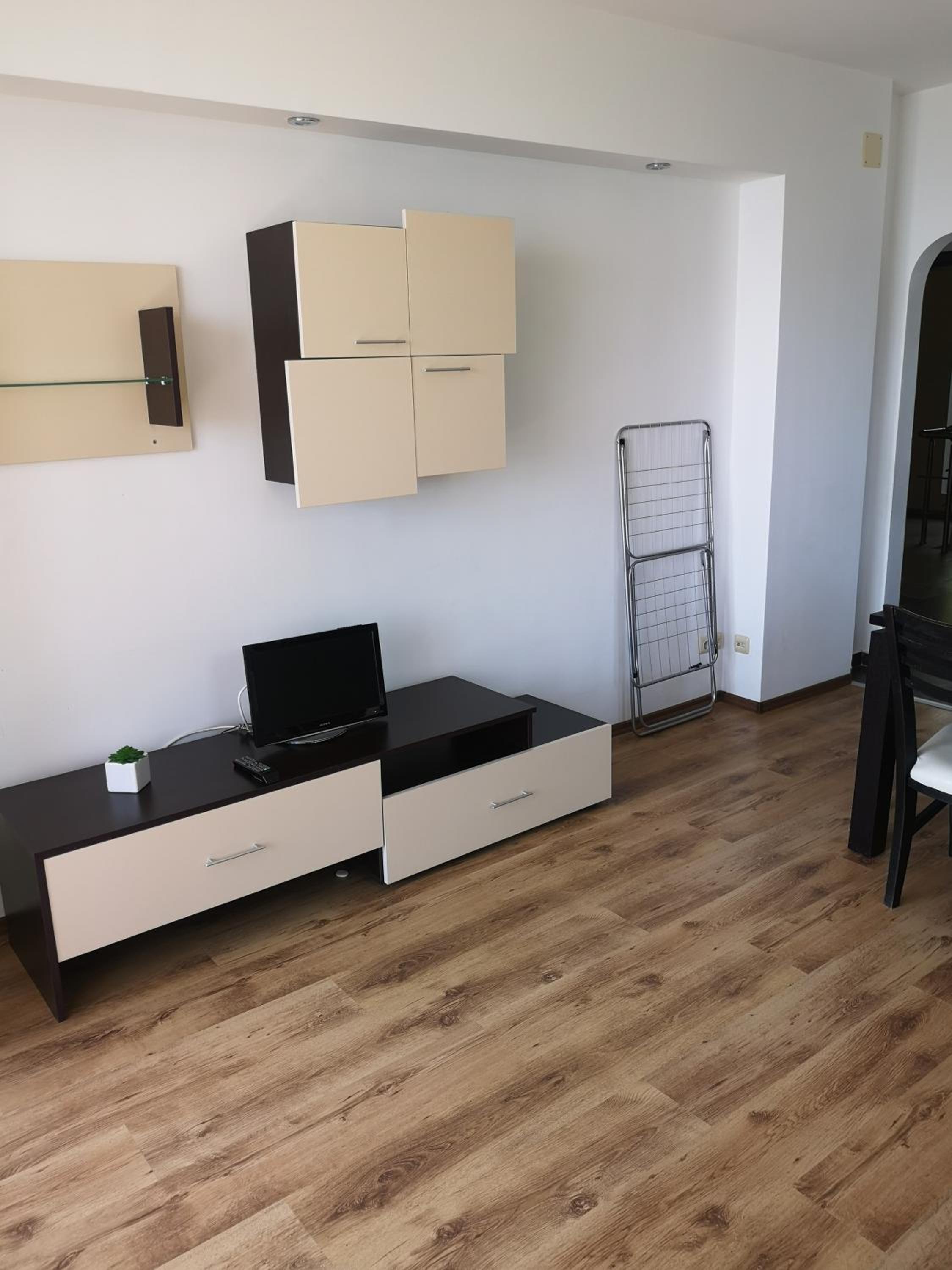 Seaview apartment complex Karia12
