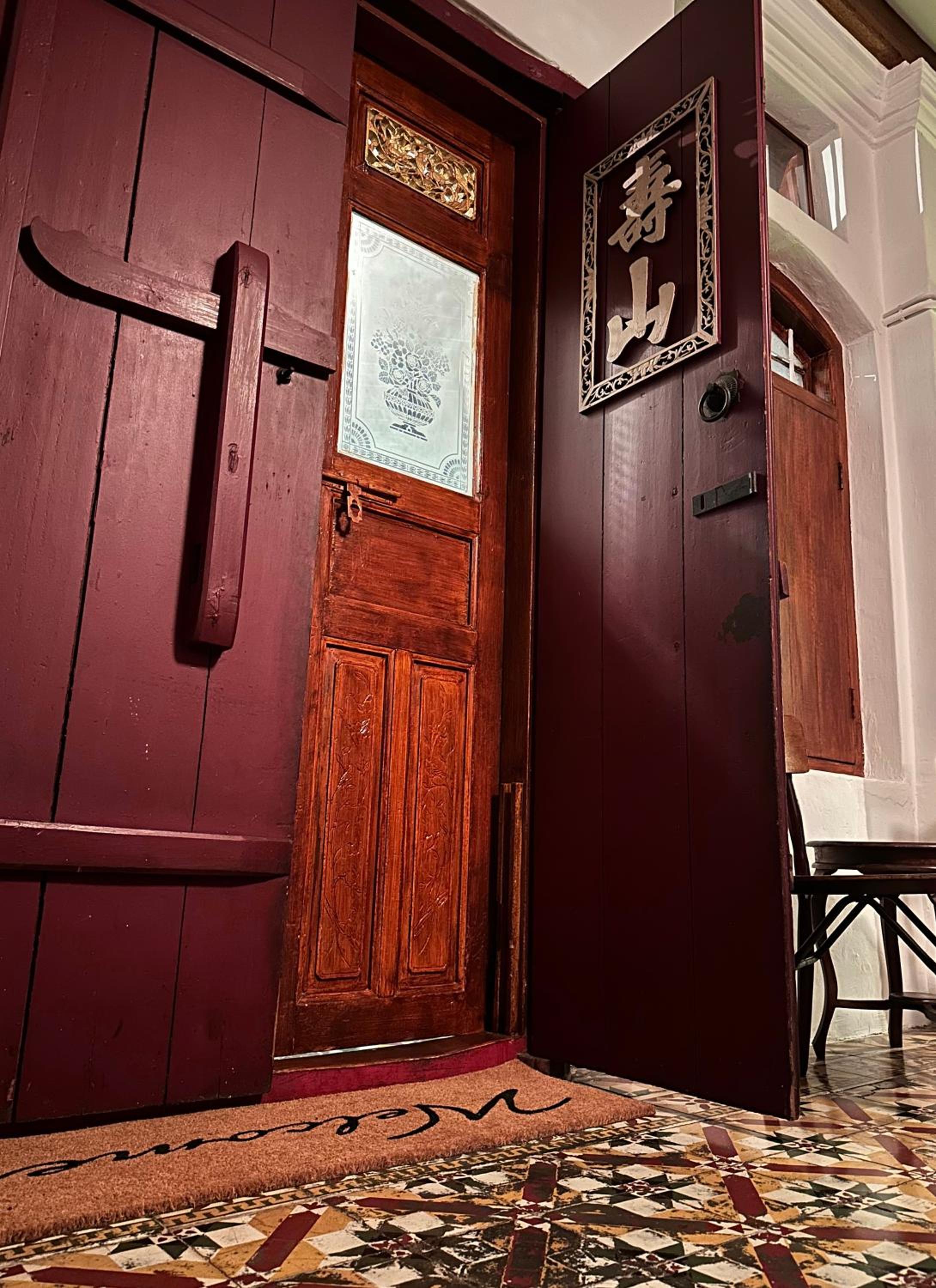 The Gaslight Heritage Residence - NEW photo 3