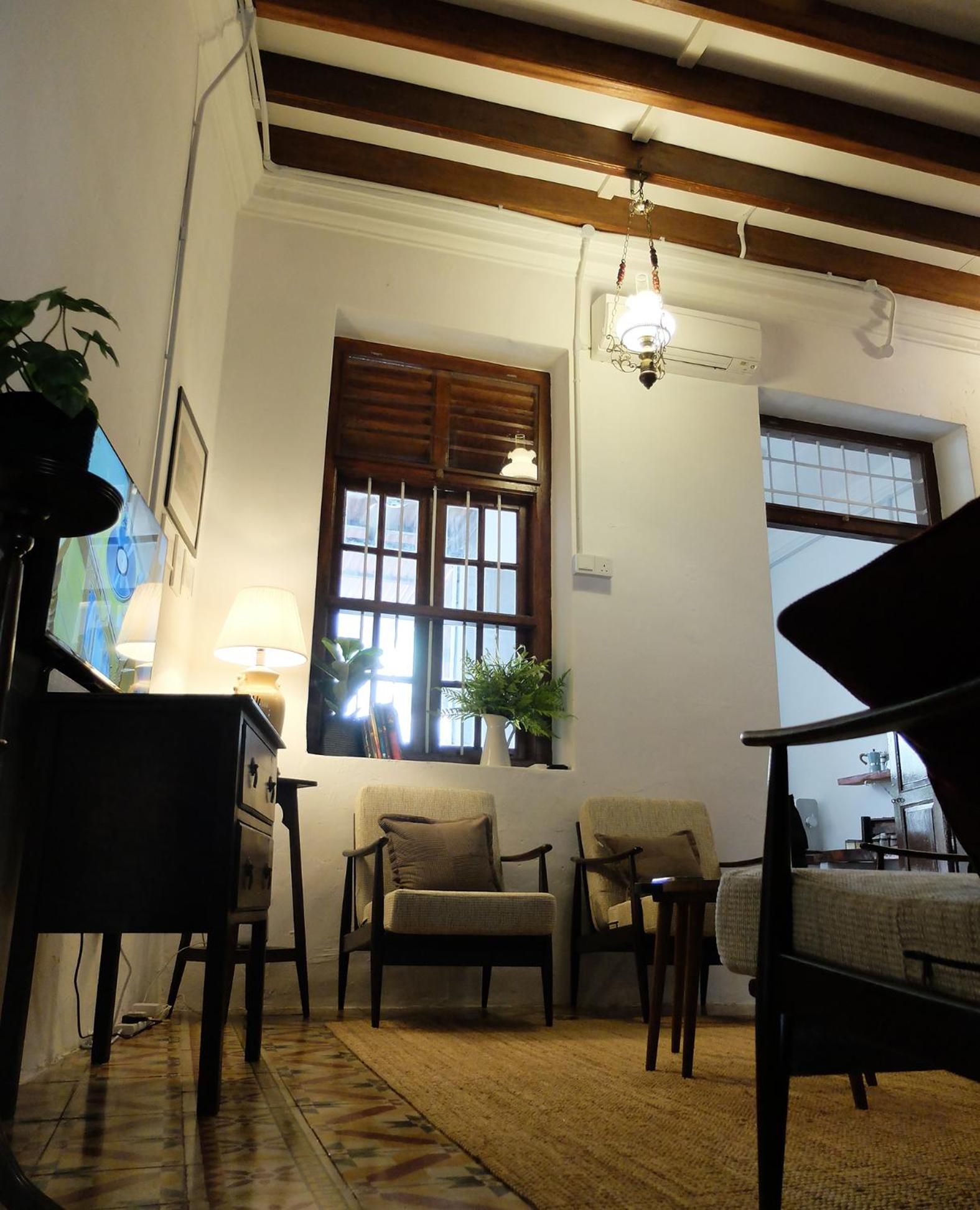 The Gaslight Heritage Residence - NEW photo 8