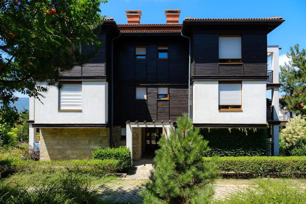 Lovely studio in Santa Marina, Sozopol