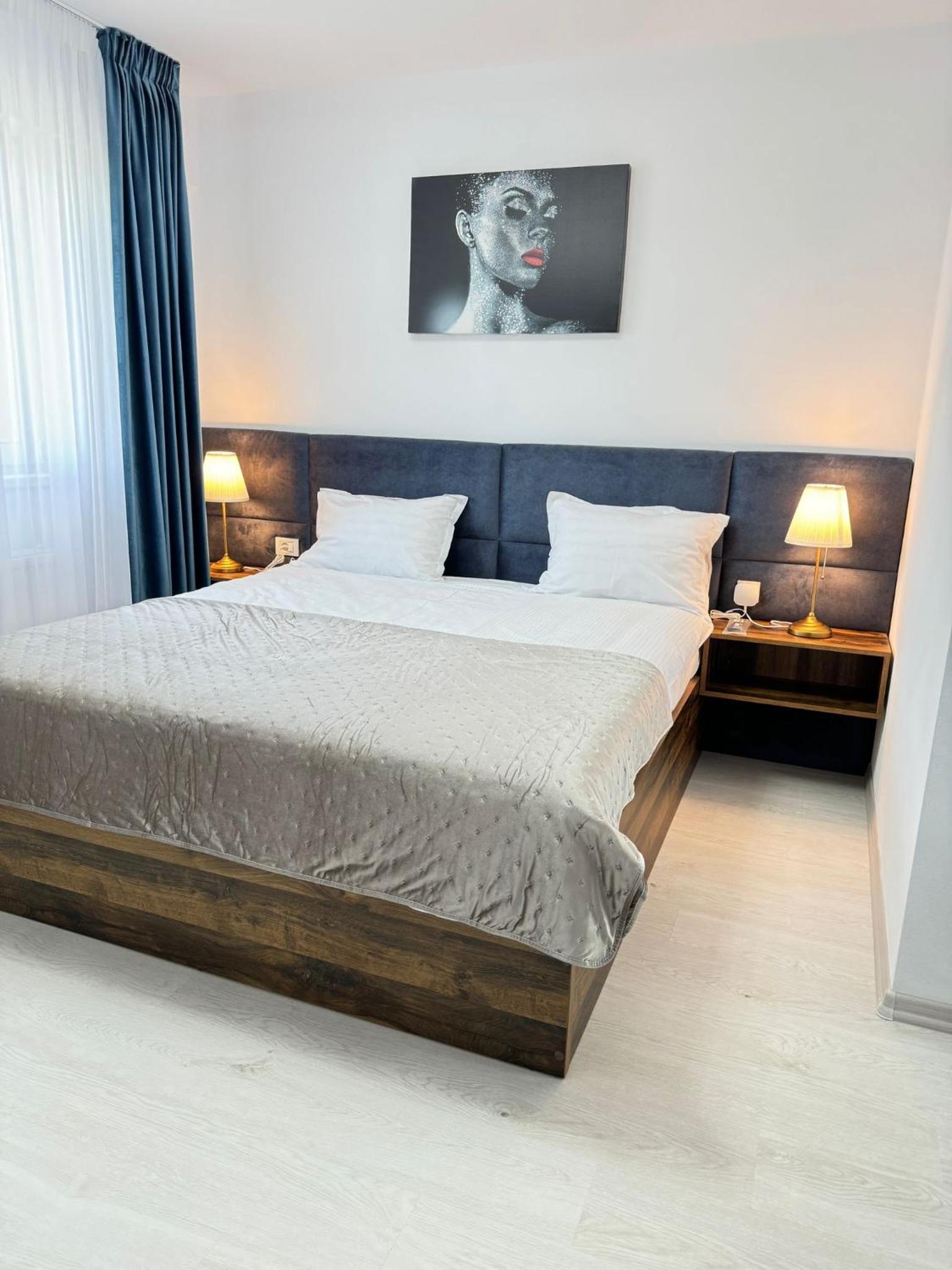 Palladium apartament en Braşov — bedroom