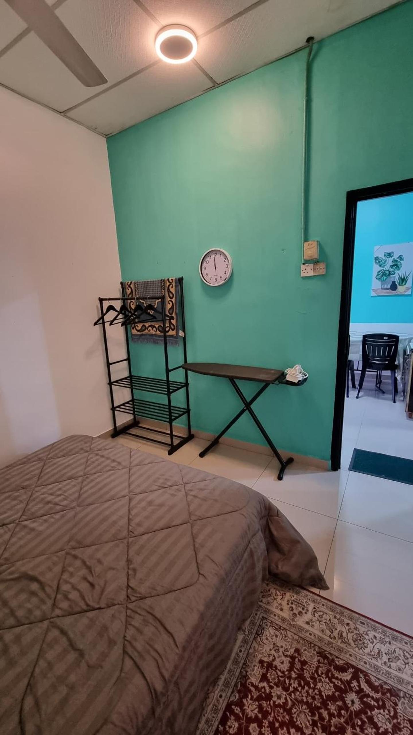 MAR Homestay Seri Iskandar view 4