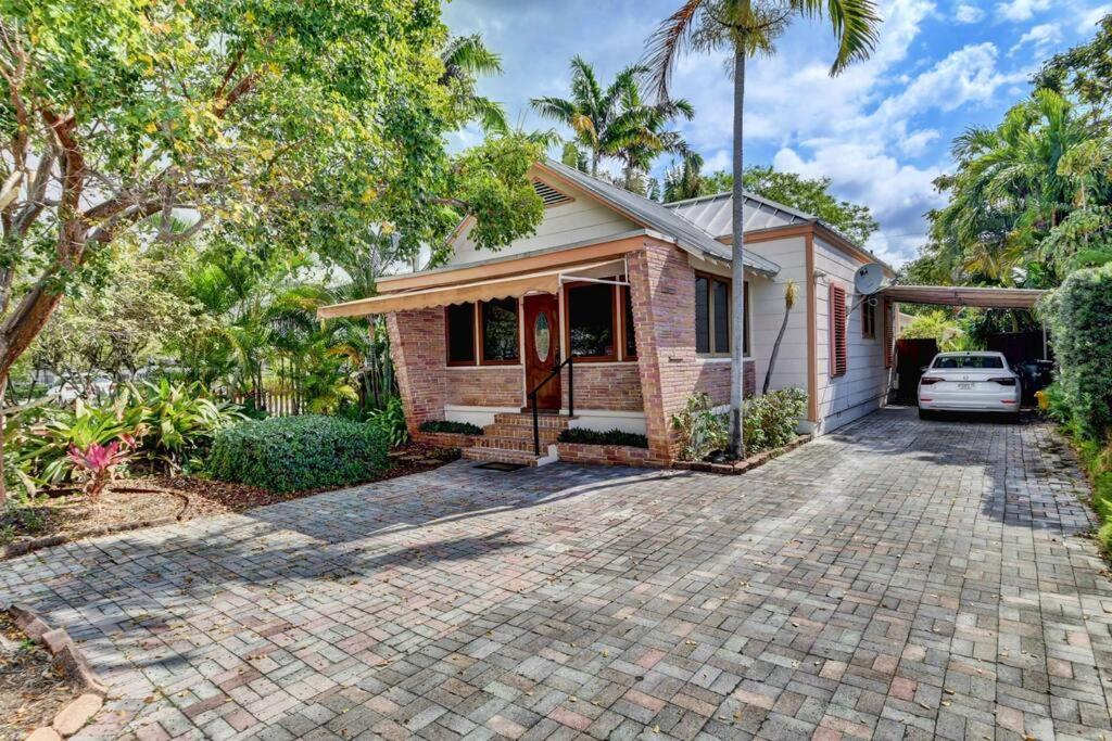 Historic spacious home two blocks to Atlantic Avenue view 2