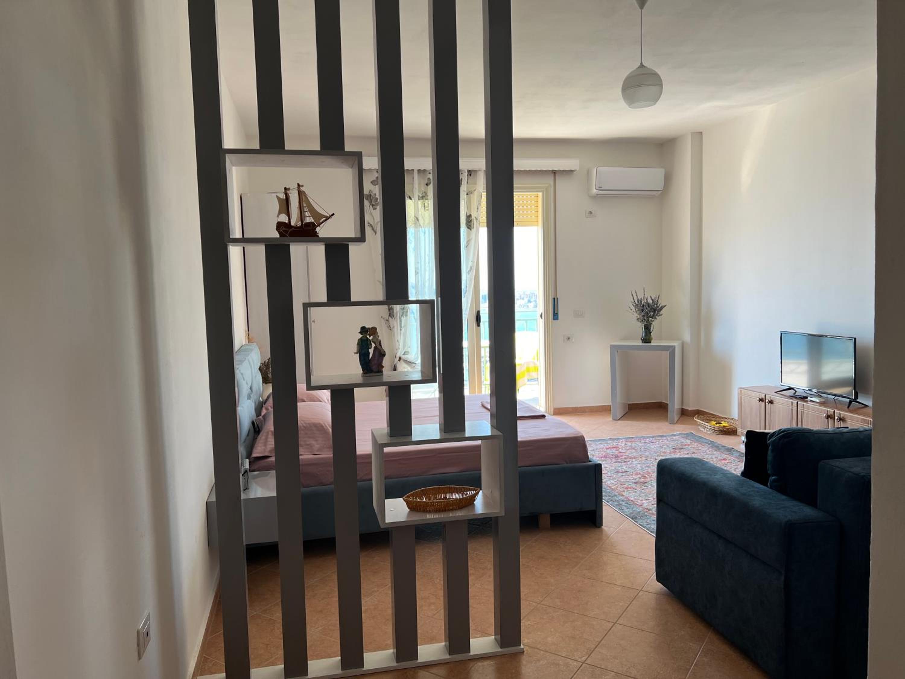 Alma's Apartments at Residence