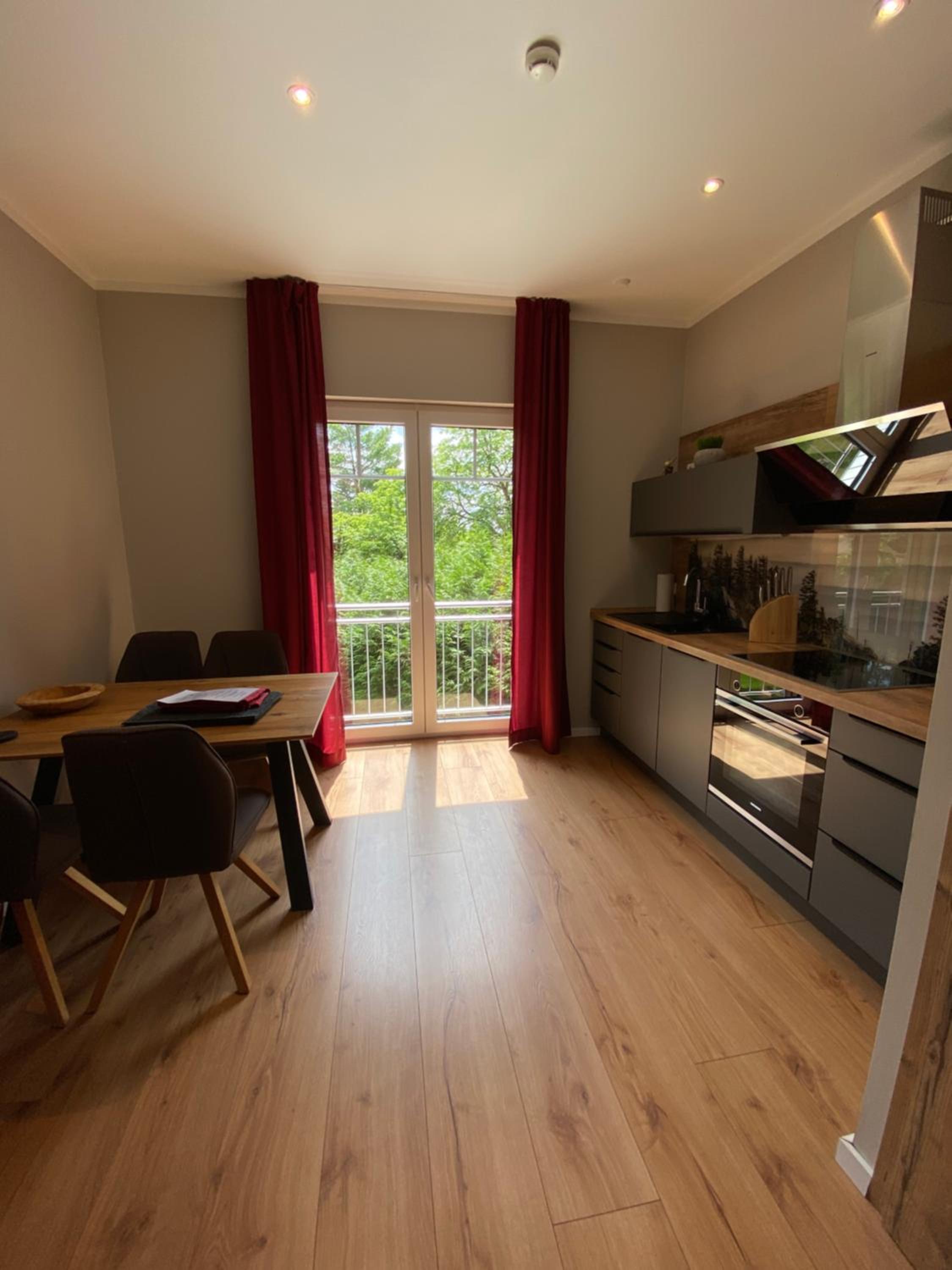 Photo 73