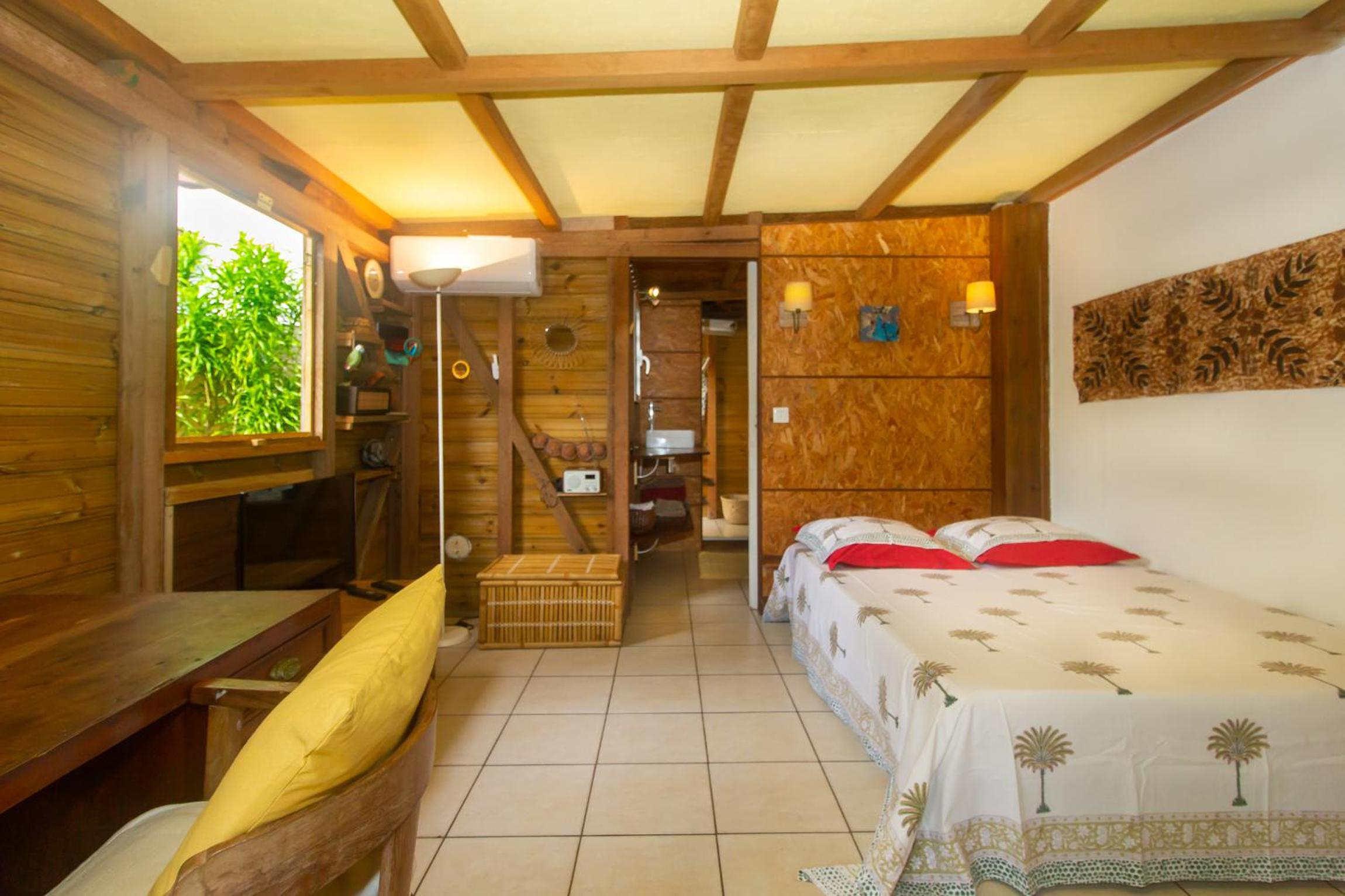 Bungalow de Mijouk proche plage et lagon de La Saline