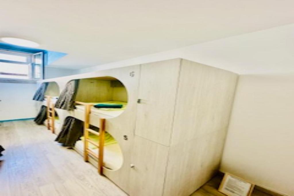 Fantasy Hostel Porto