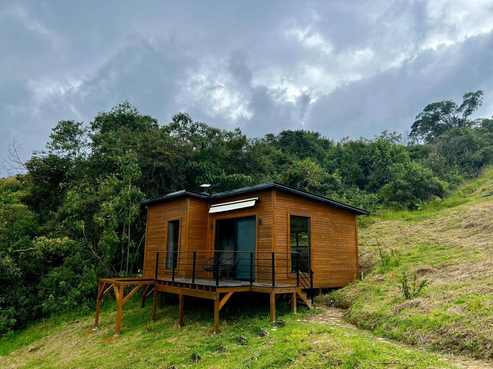 Cabaña de madera, lugar para descansar y reconectarse