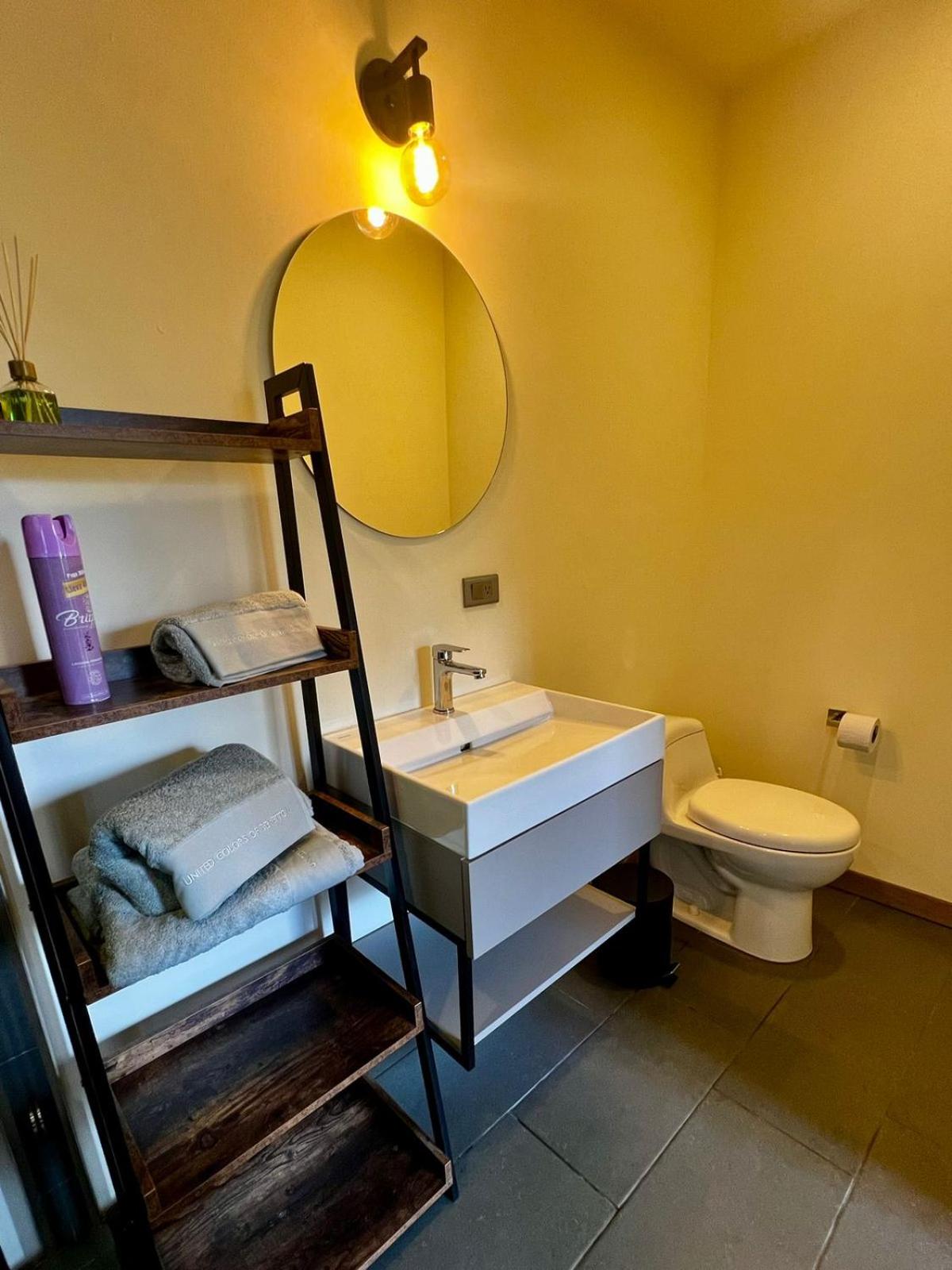 Cabaña de madera, lugar para descansar y reconectarse