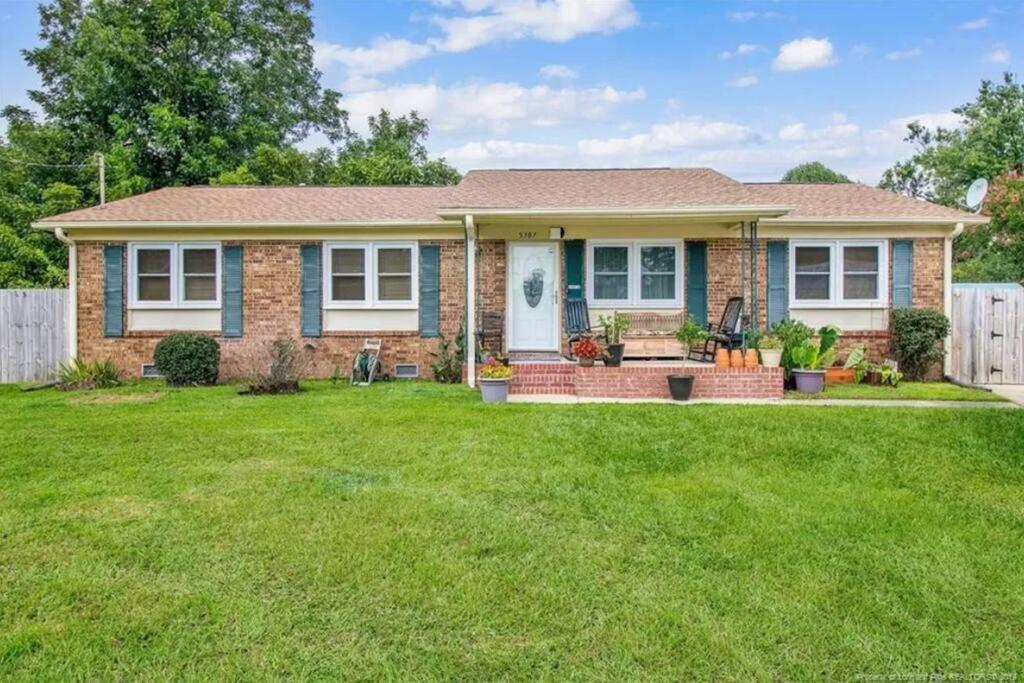 Fayetteville Vacations - 4 bd home close to Fort Liberty - Property Image 64