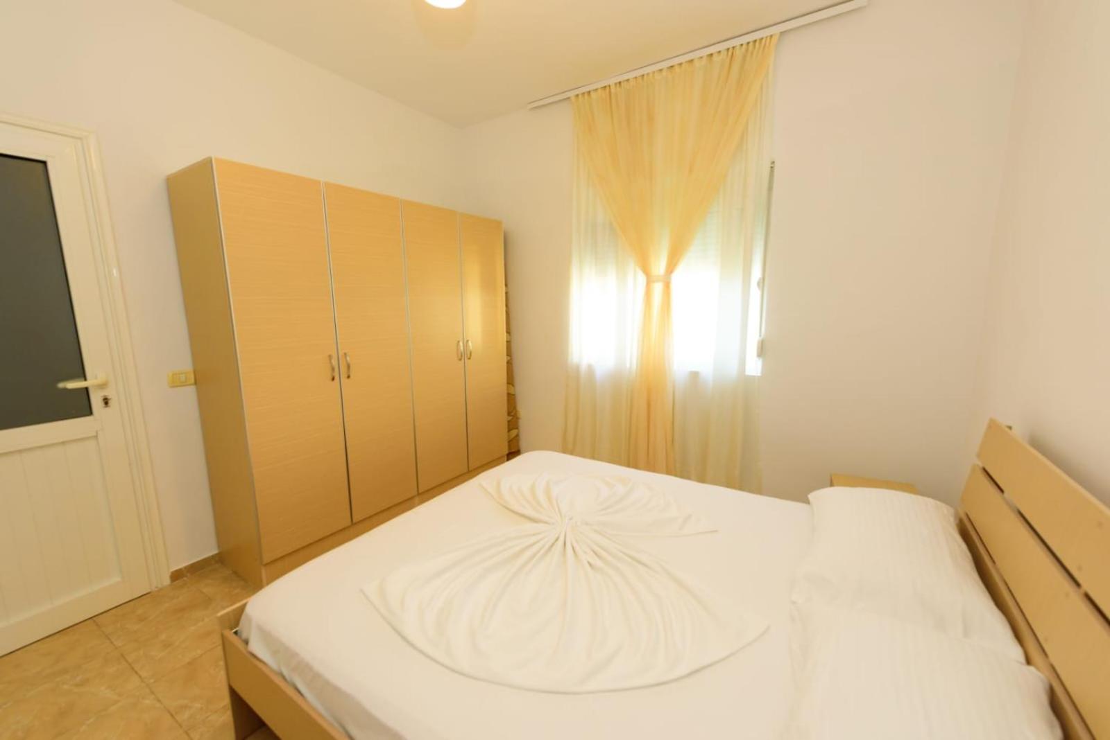 Vila Shyti