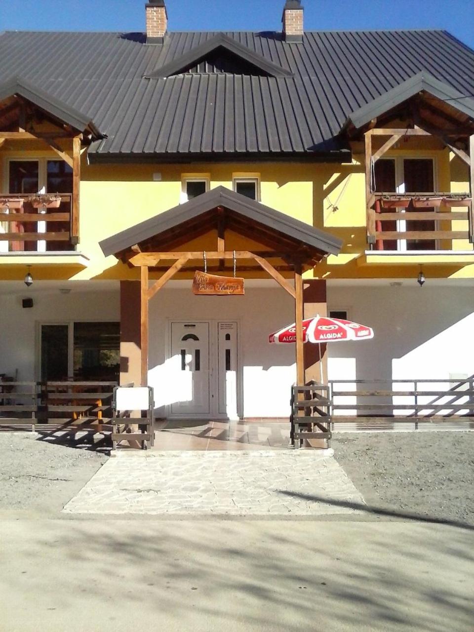 Photo 9