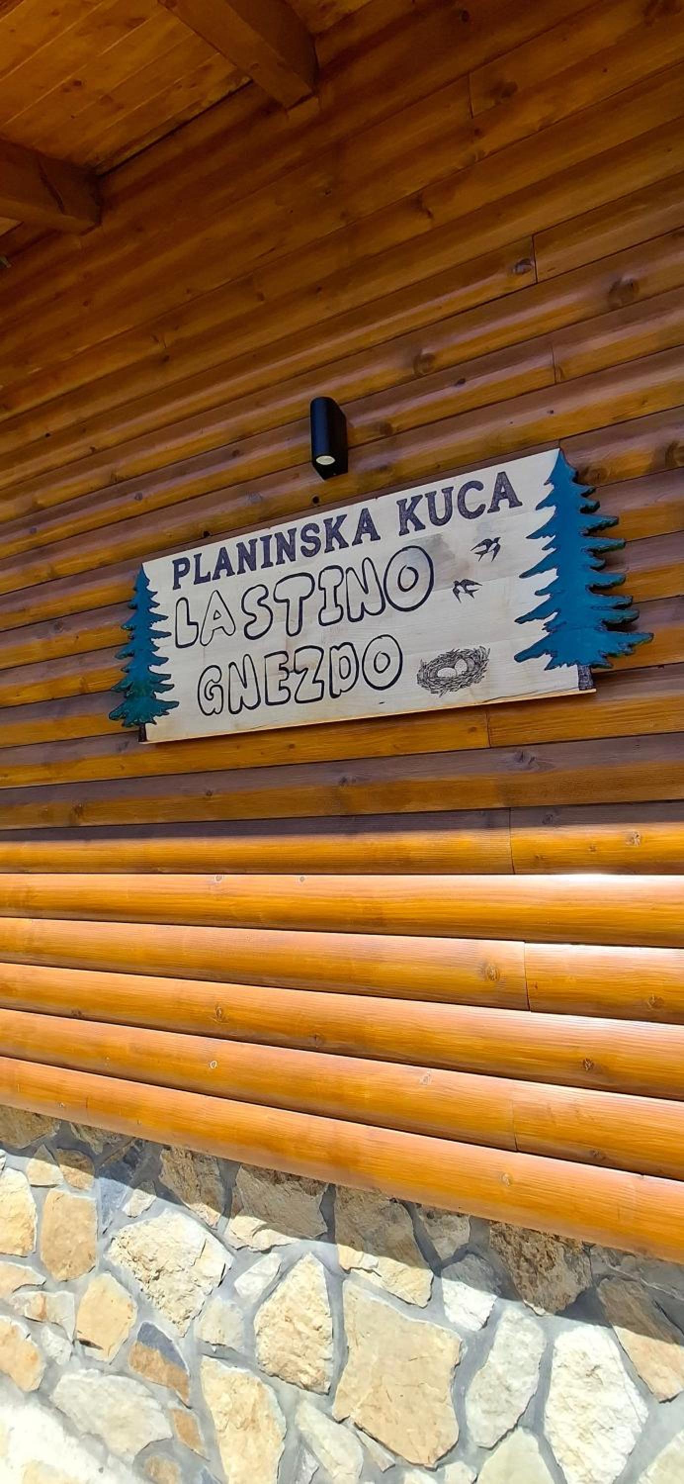 Planinska kuća Lastino gnezdo - Mitrovac na Tari