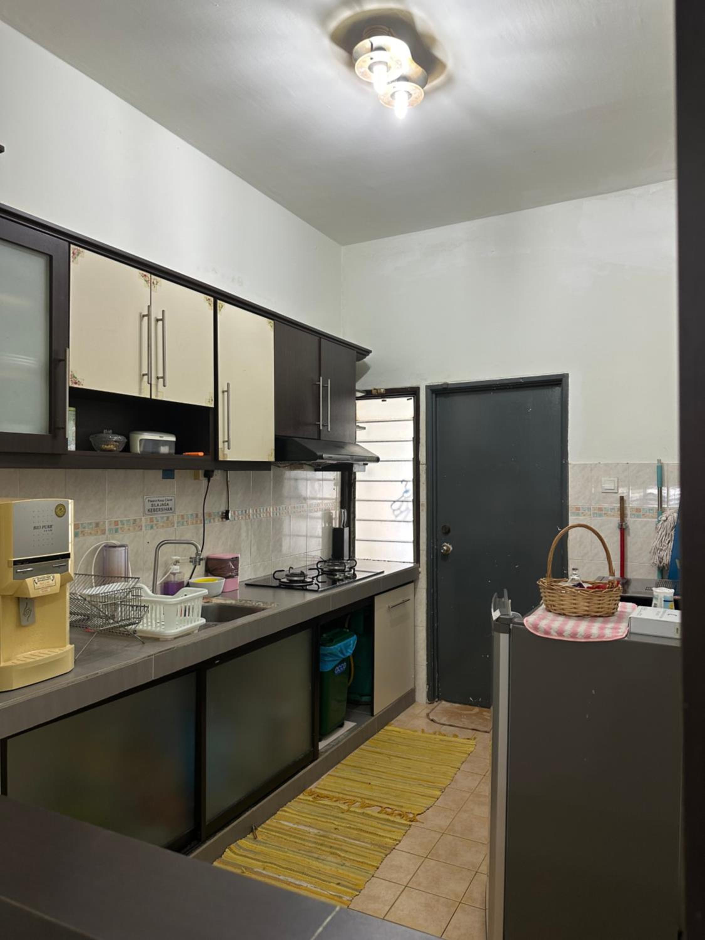 Desa Damai Homestay fully air cond and self check in #7 pax