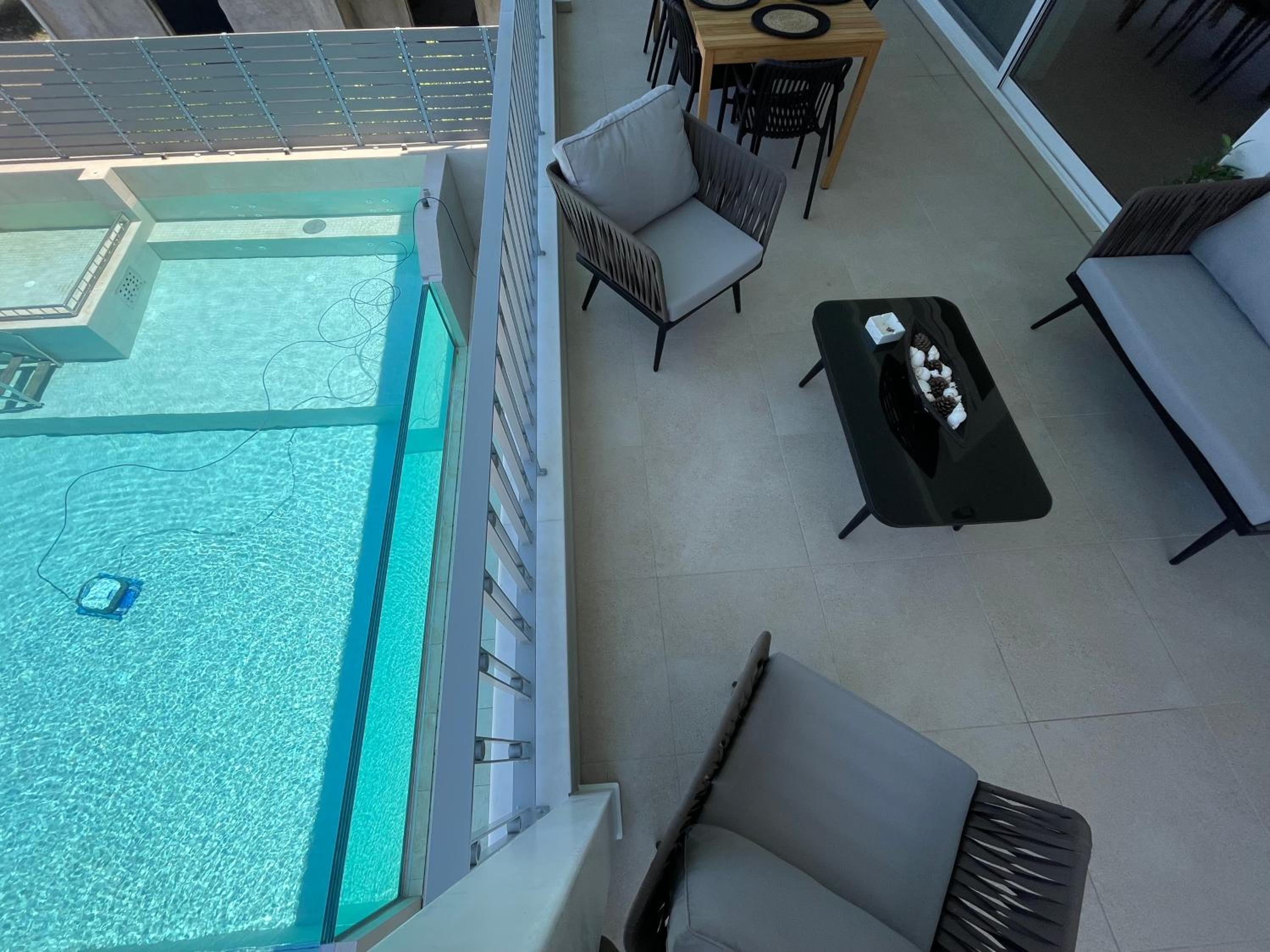 Villa Theretro, with superb view