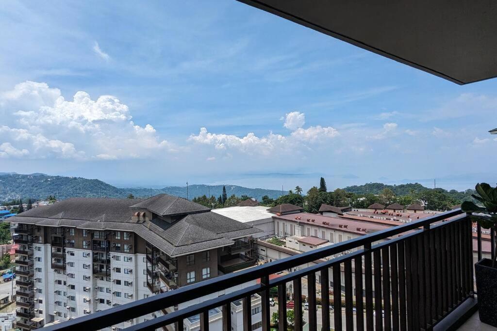 Yakal Suites at Serin East Tagaytay view 5