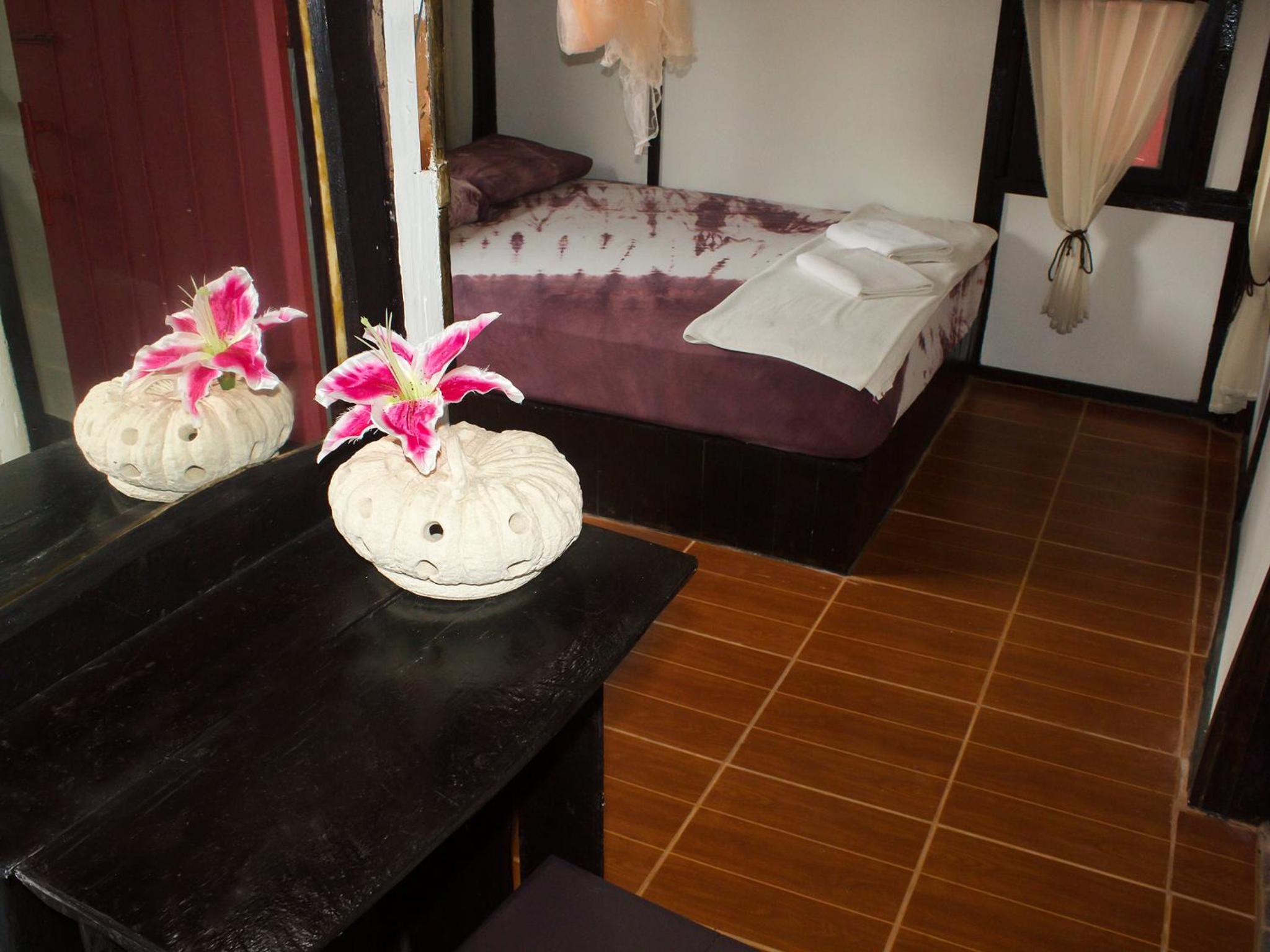Leaf House Bungalows