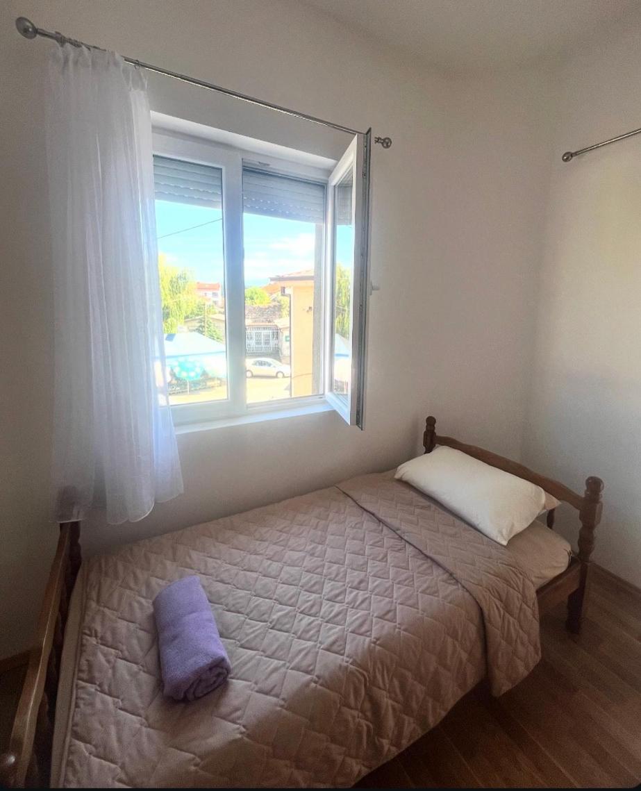 Dina Apartments
