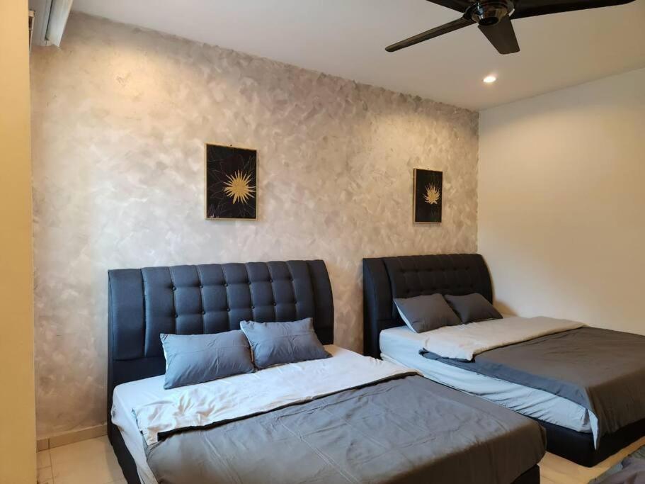 10min to IPOH town GEMILANG TAWAS 4br4bath 14pax photo 2