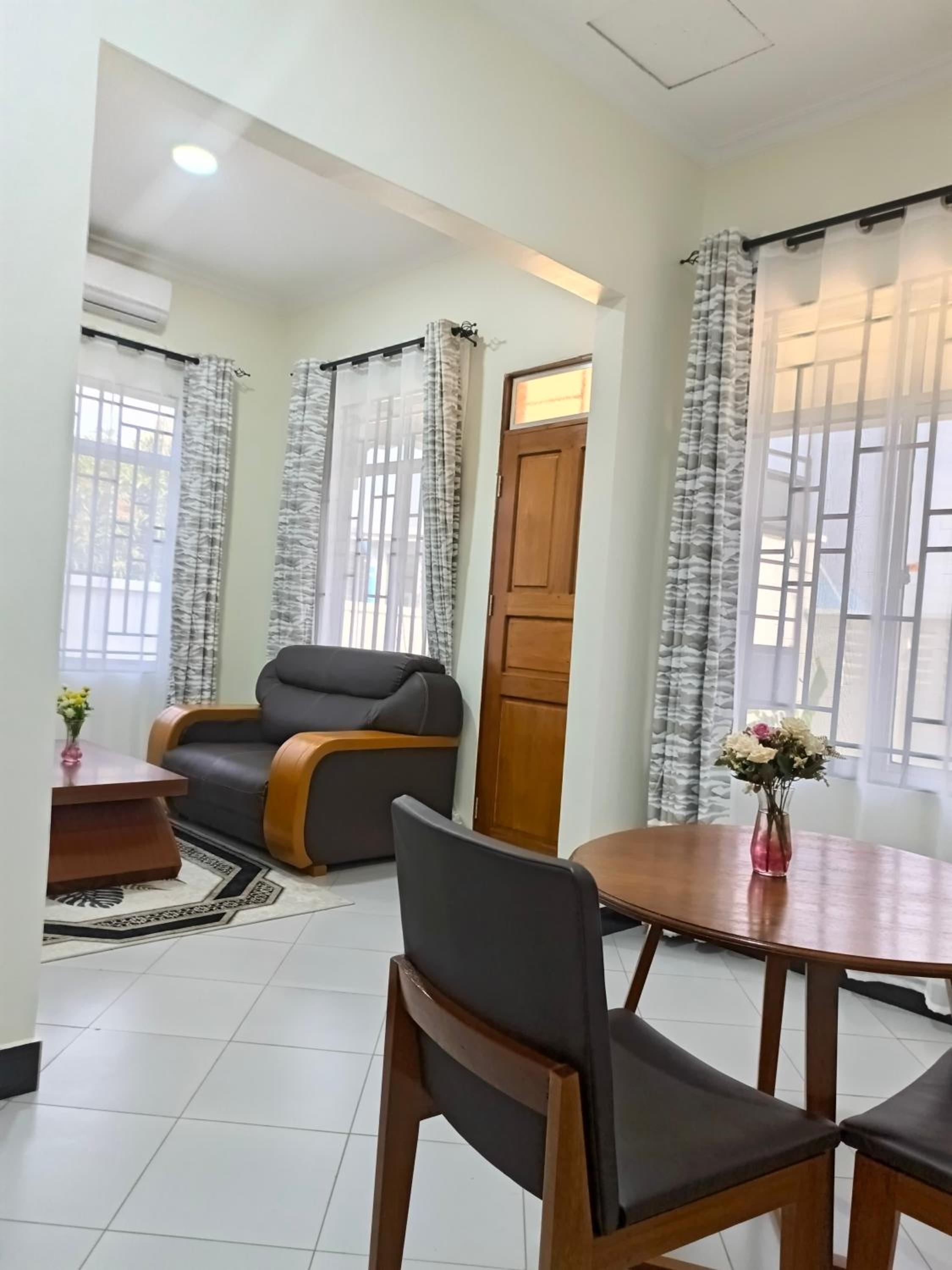 CEOs Apartments