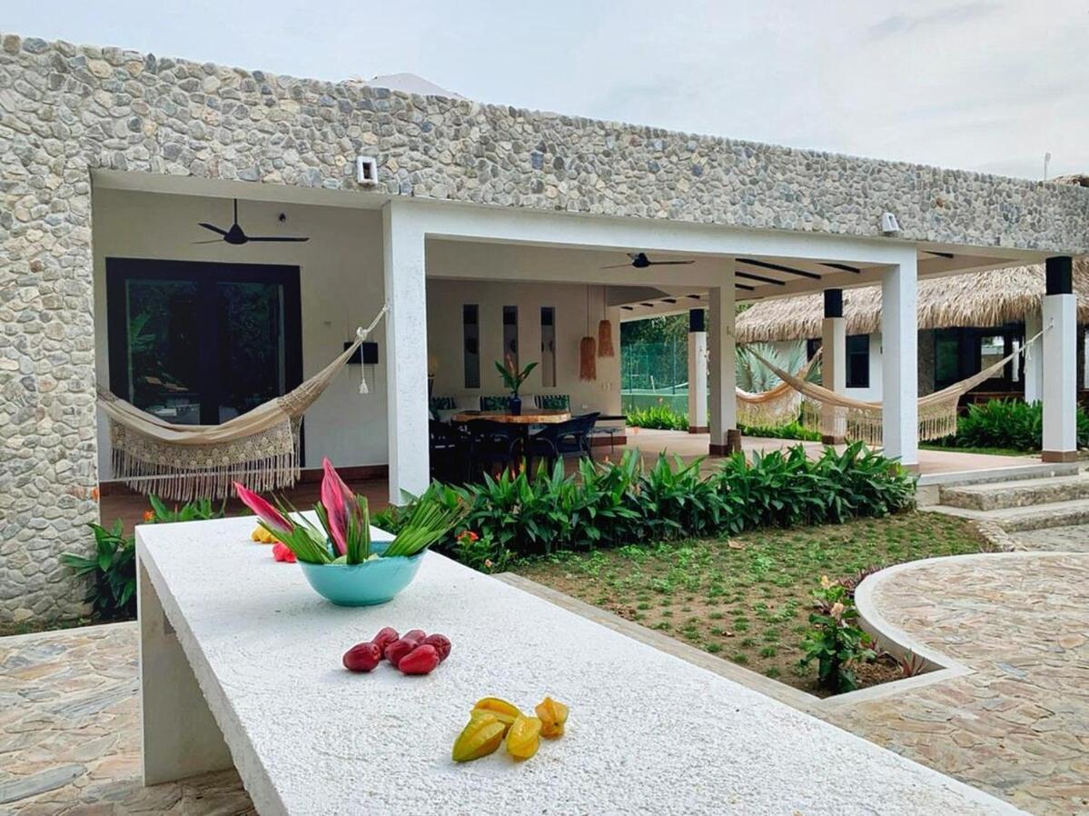 NEW beach villa w pool between Tayrona & Palomino
