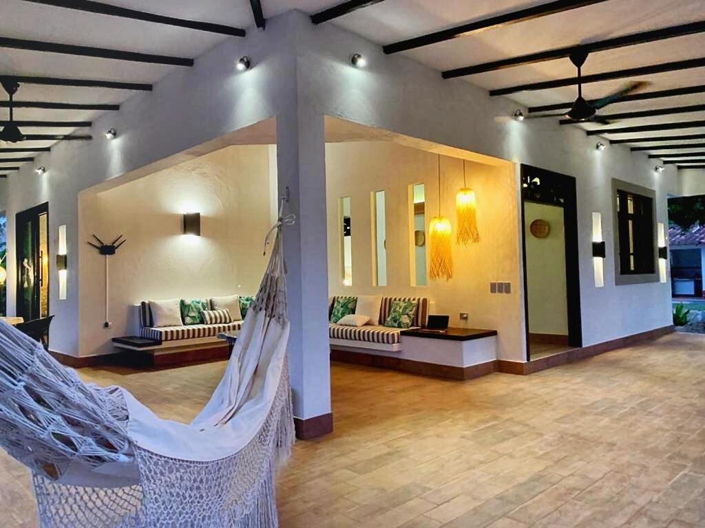 NEW beach villa w pool between Tayrona & Palomino