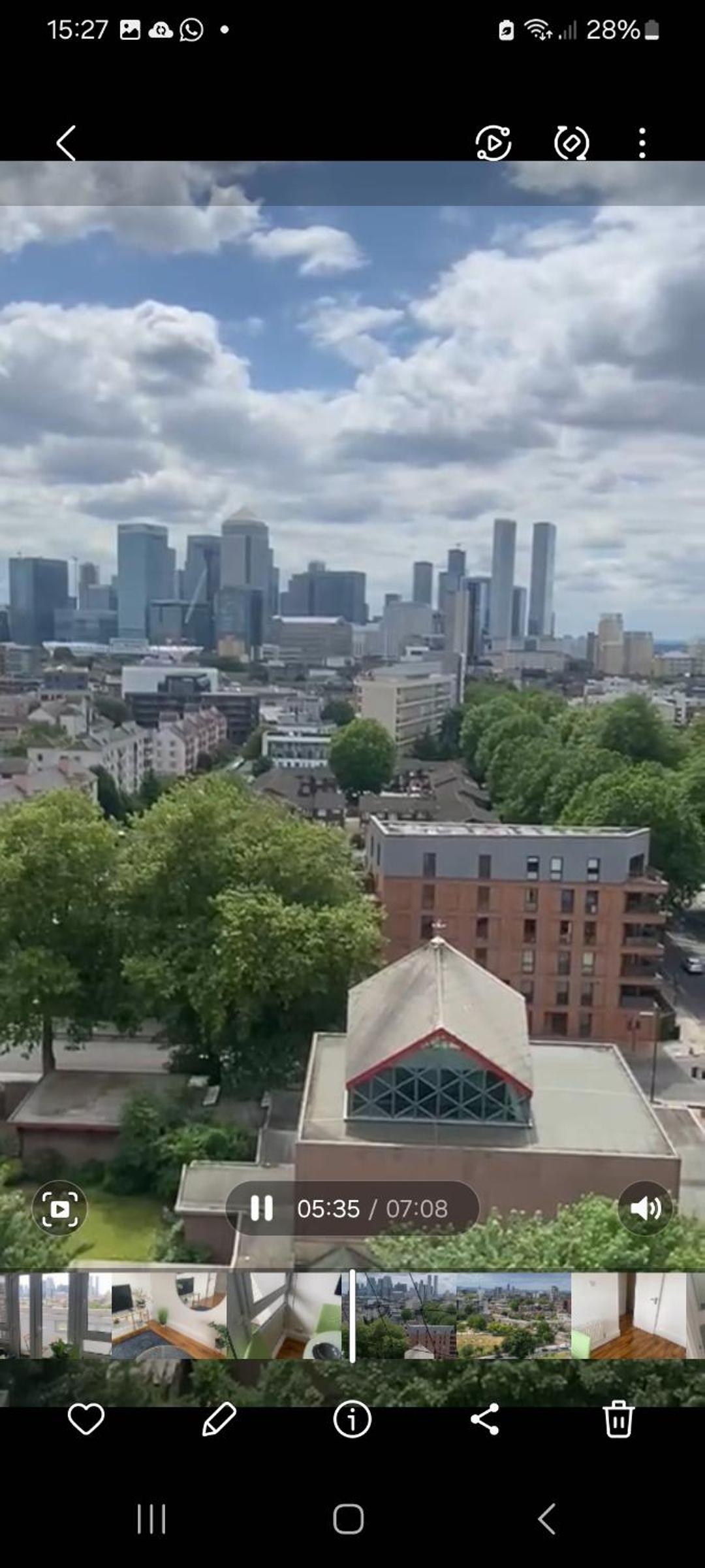LONDON -2 bedroom - Breathtaking Views London Skyline Canary Warf
