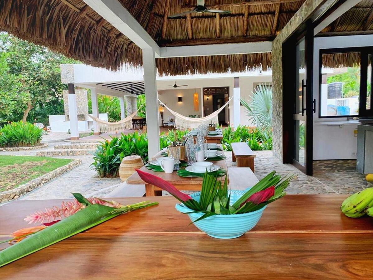 NEW beach villa w pool between Tayrona & Palomino