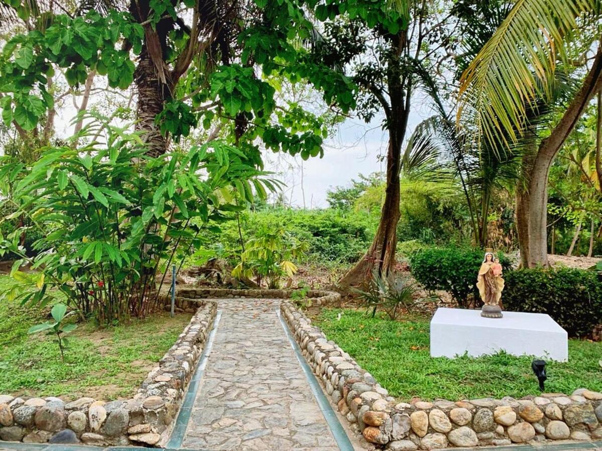 NEW beach villa w pool between Tayrona & Palomino