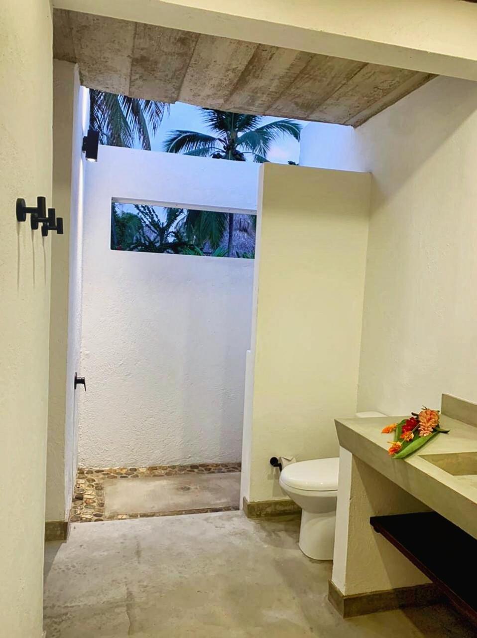 NEW beach villa w pool between Tayrona & Palomino