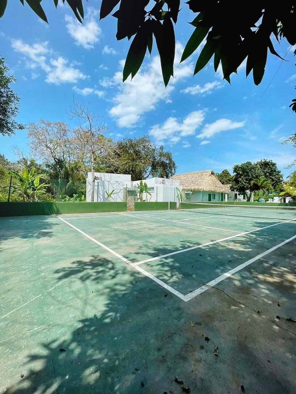 NEW beach villa w pool between Tayrona & Palomino