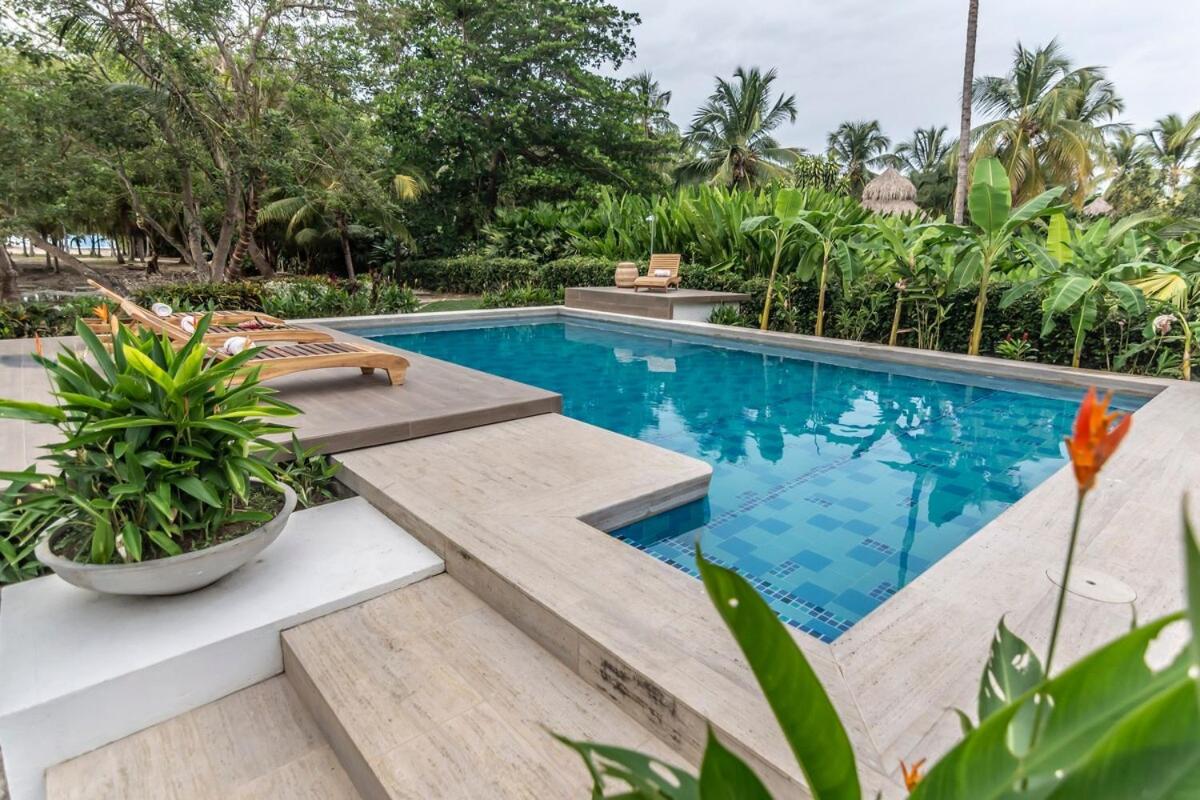 NEW beach villa w pool between Tayrona & Palomino