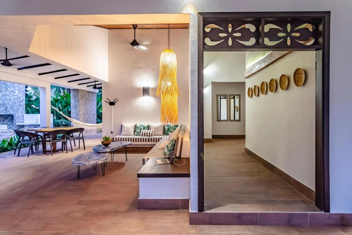 NEW beach villa w pool between Tayrona & Palomino