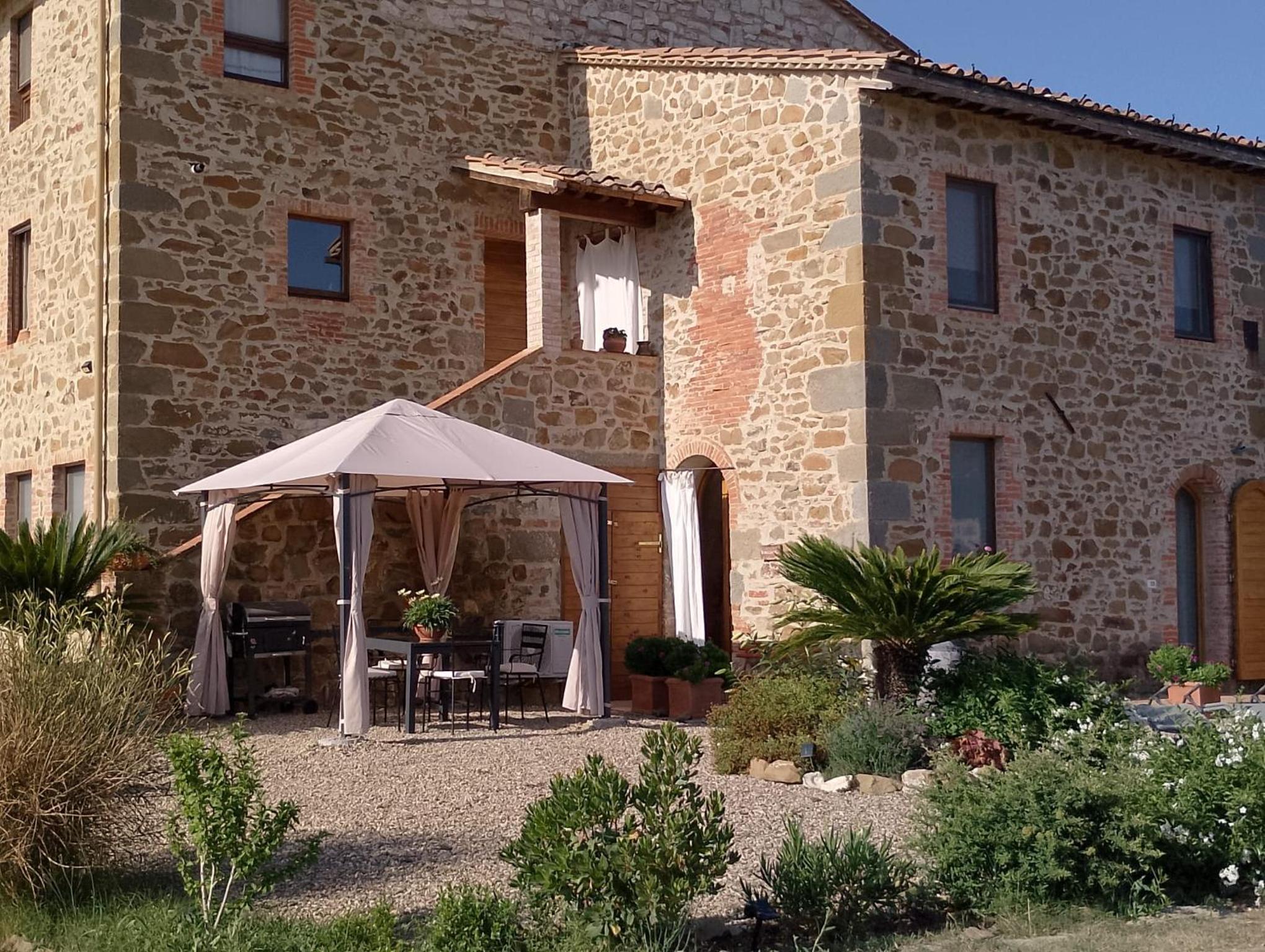 Podere Biricocolo - Il Cortile photo 2