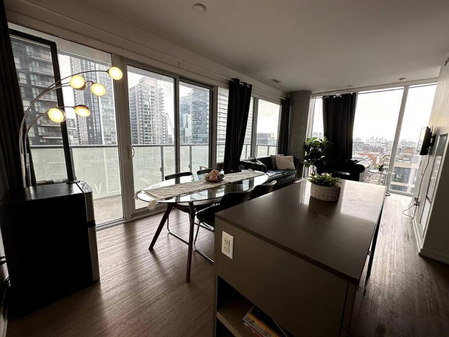 Blue Jays CN Tower Suite