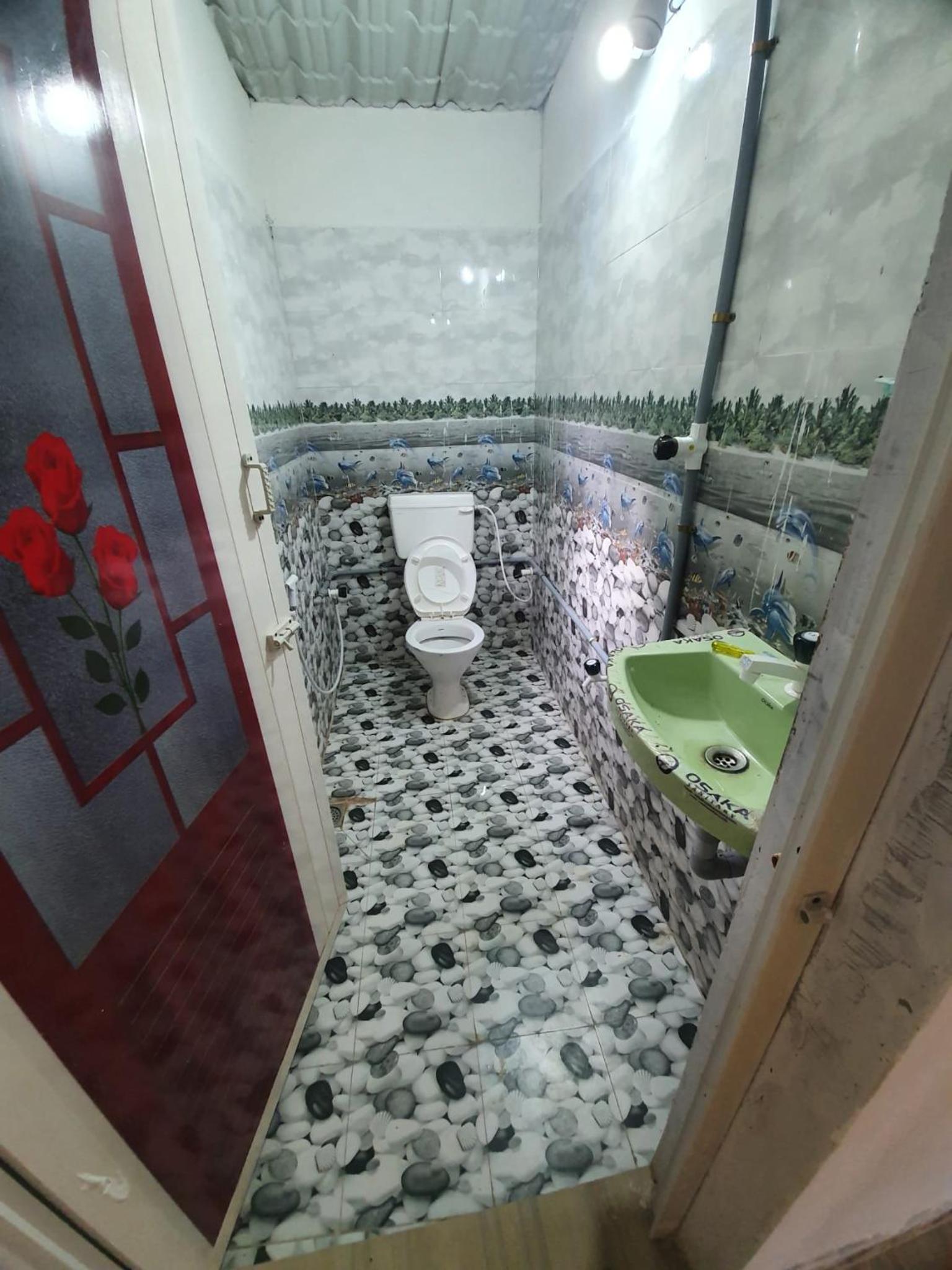 Photo 9