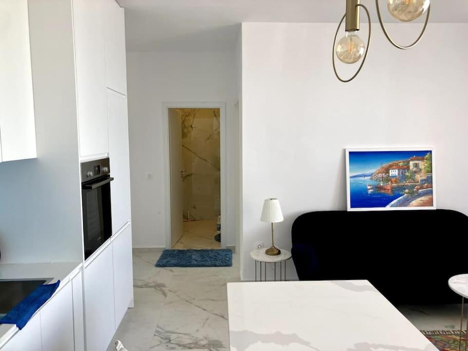 Turquoise Sea Apartment