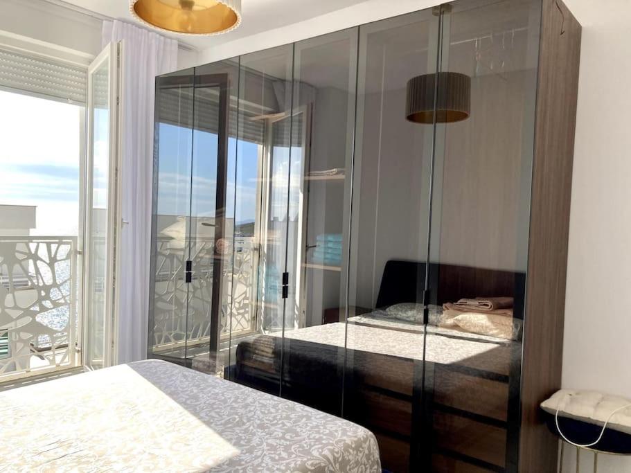 Turquoise Sea Apartment