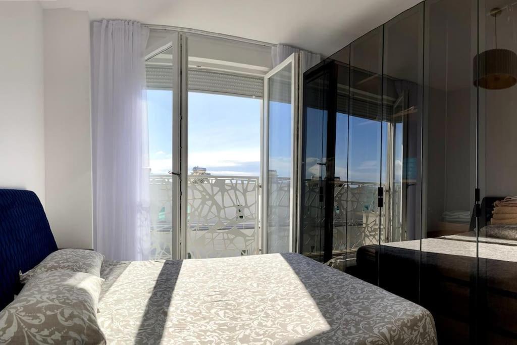 Turquoise Sea Apartment