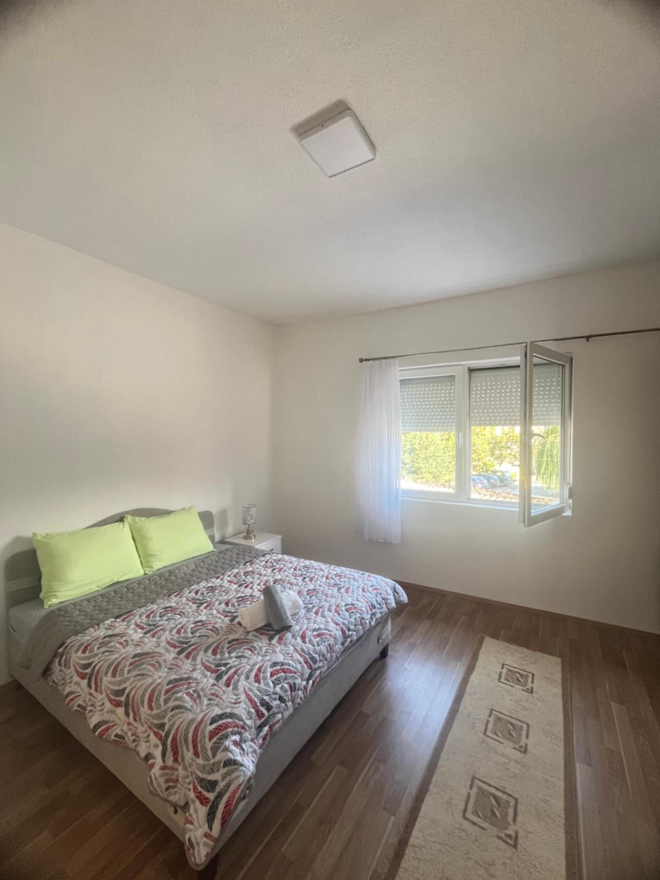 Dina Apartments