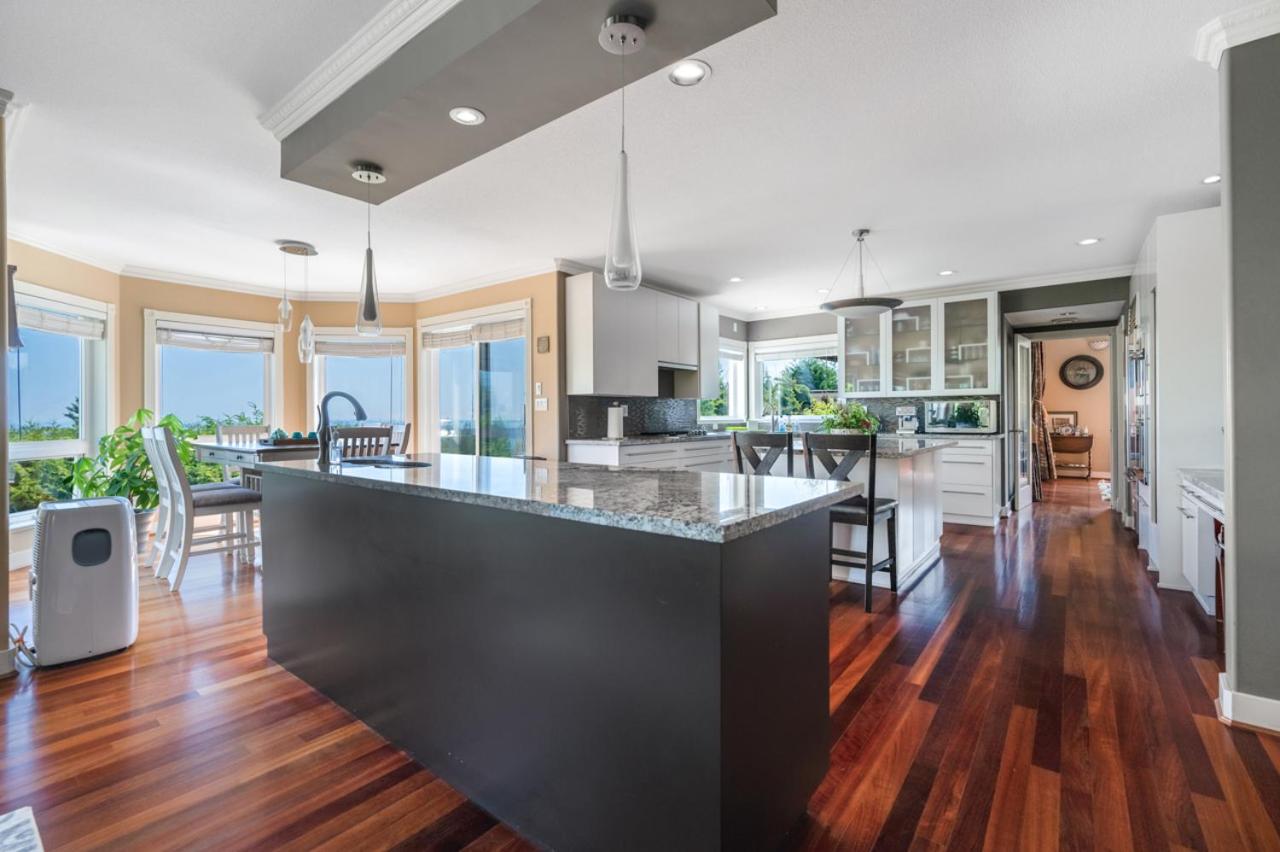Ocean View Villa Indoor Pool Theater 5BR