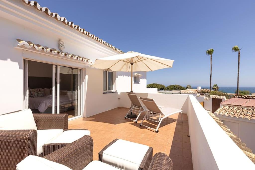 034 Luxury La Cala Villa, Private Pool and Sea Views