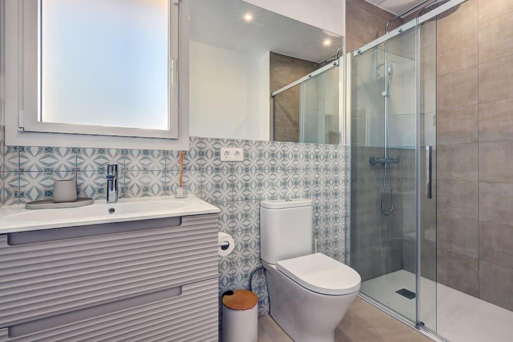 034 Luxury La Cala Villa, Private Pool and Sea Views