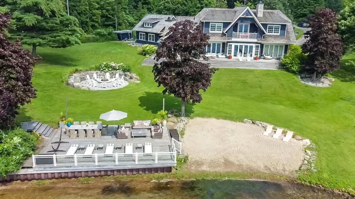 Exclusive Waterfront Getaway with Beach & Bunkie